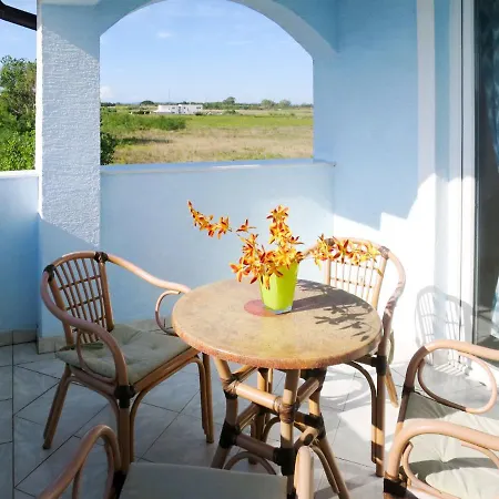 公寓 Jadran-1 By Interhome *