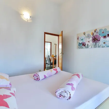 Jadran-1 By Interhome *